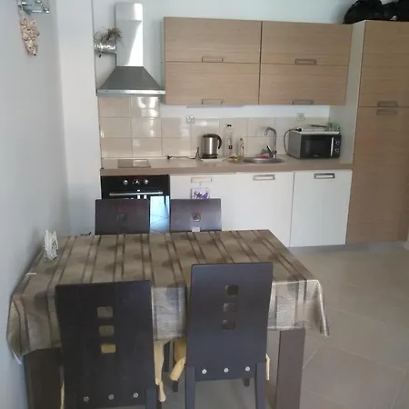 Oasis 1 Bed Lozenets