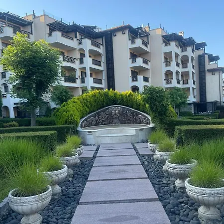 Oasis 1 Bed Apartment *