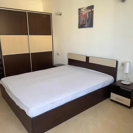 Oasis 1 Bed * Lozenets